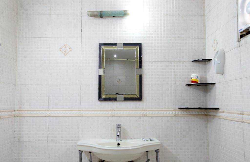 Hotel Ananda Delhi  Zimmer foto