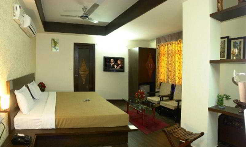 Hotel Ananda Delhi  Zimmer foto