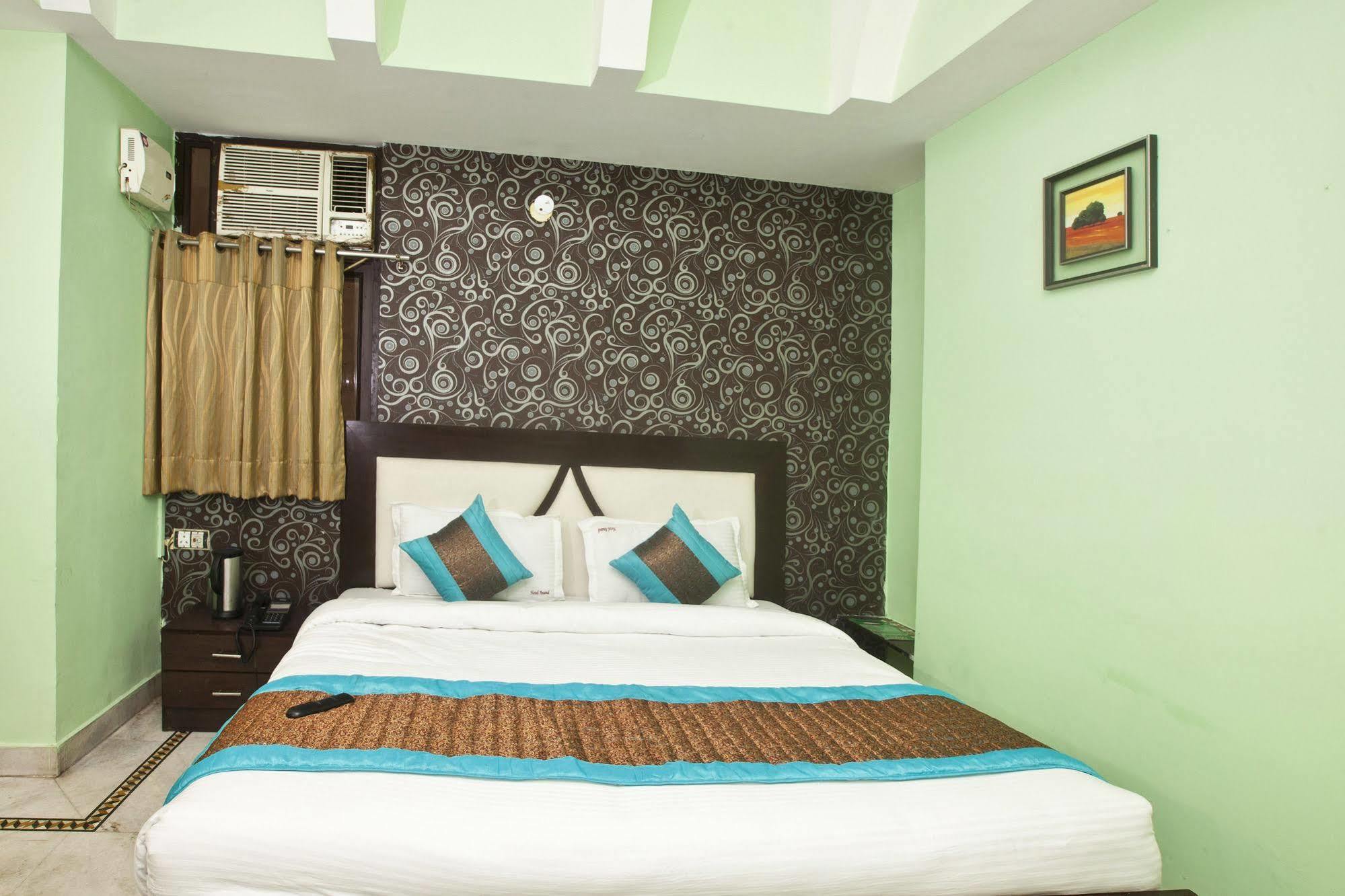 Hotel Ananda Delhi  Exterior foto